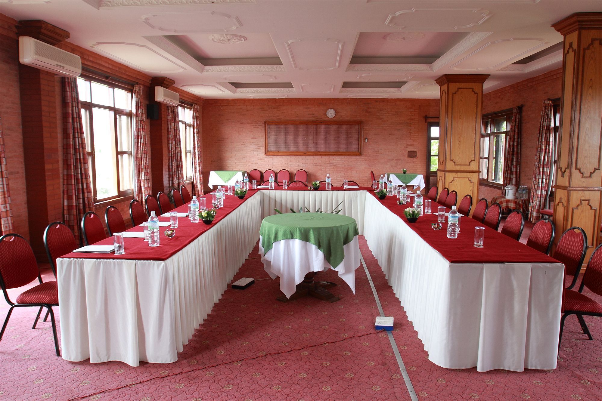 Godavari Village Resort Patan Kültér fotó